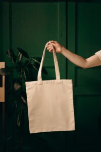 Pop-ups and human connection - a leading retail model of our post-covid future